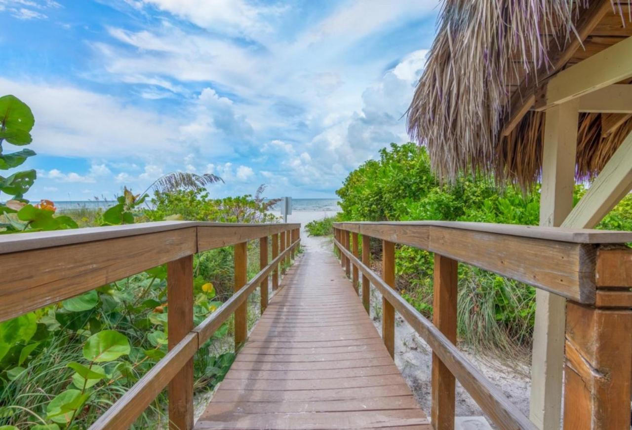Casa Playa Condos Fort Myers Beach Exterior photo