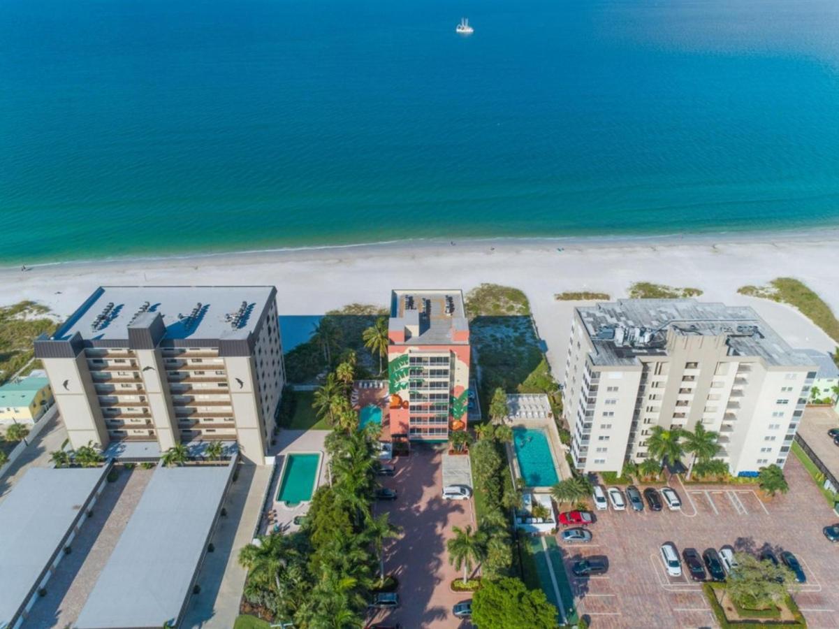 Casa Playa Condos Fort Myers Beach Exterior photo