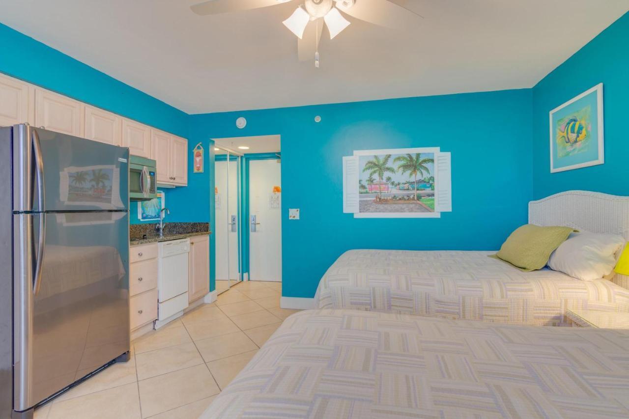 Casa Playa Condos Fort Myers Beach Exterior photo