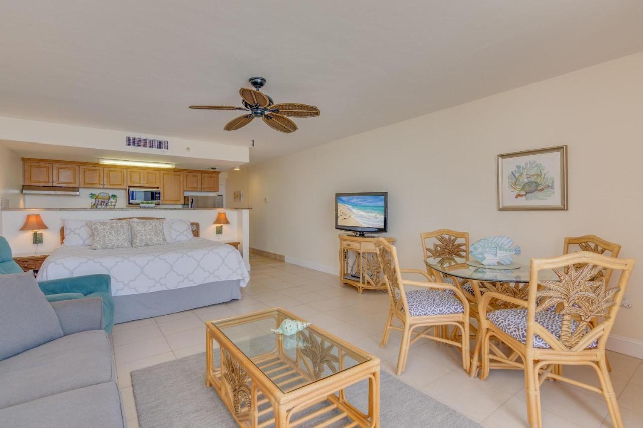 Casa Playa Condos Fort Myers Beach Exterior photo