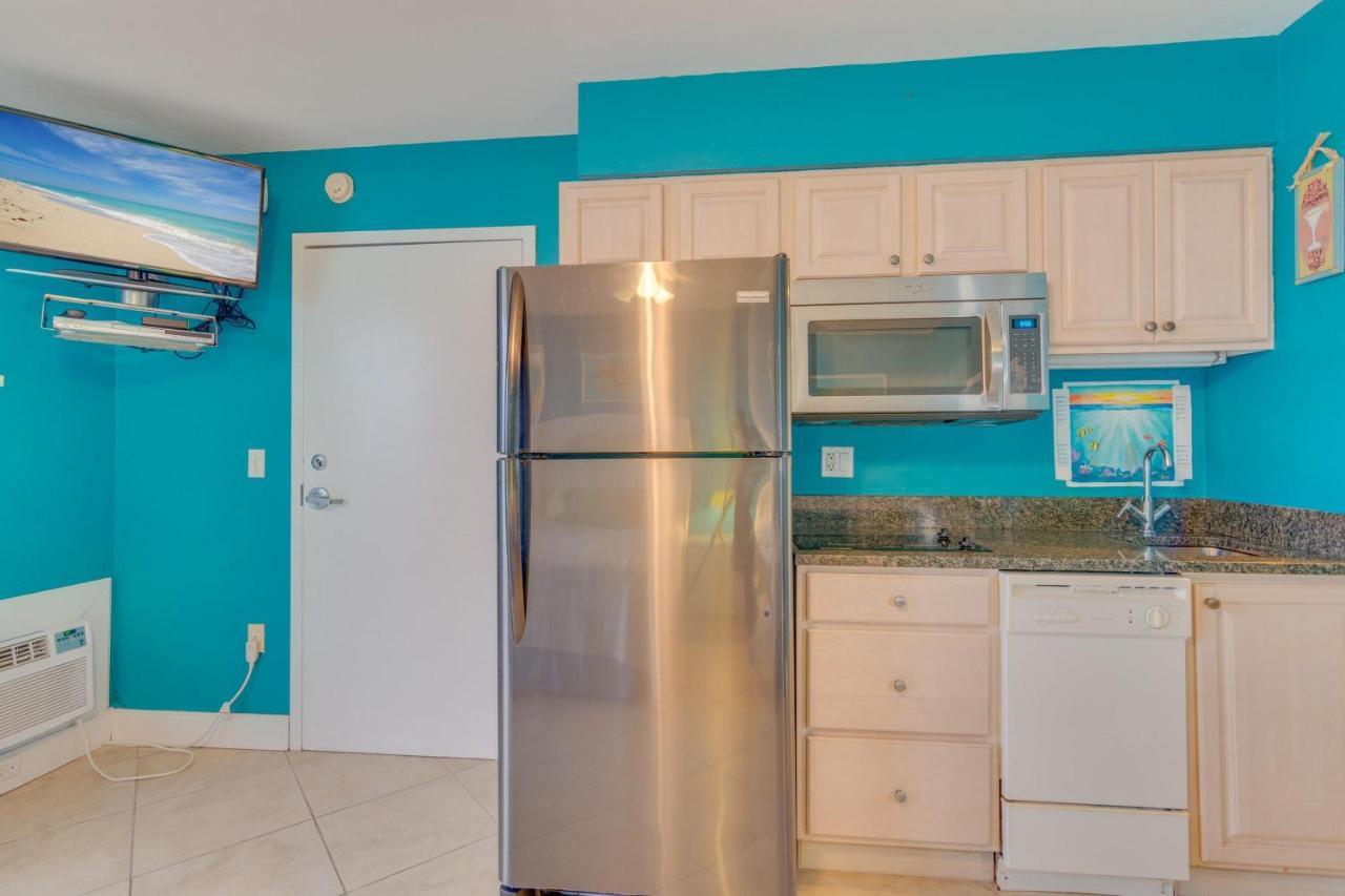Casa Playa Condos Fort Myers Beach Exterior photo