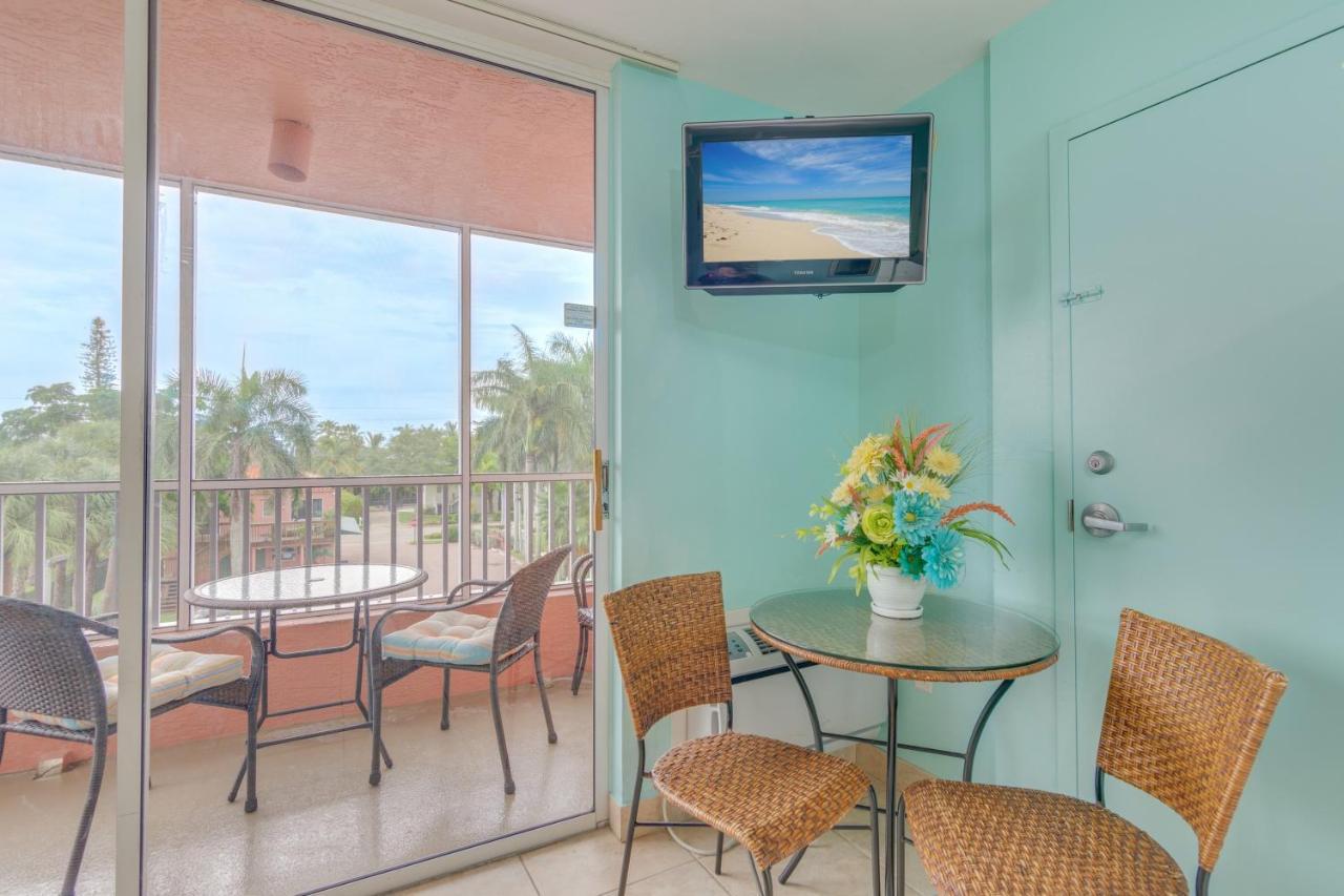 Casa Playa Condos Fort Myers Beach Exterior photo